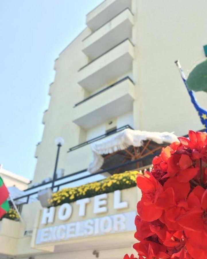 Hotel Excelsior Montesilvano Marina Exterior foto