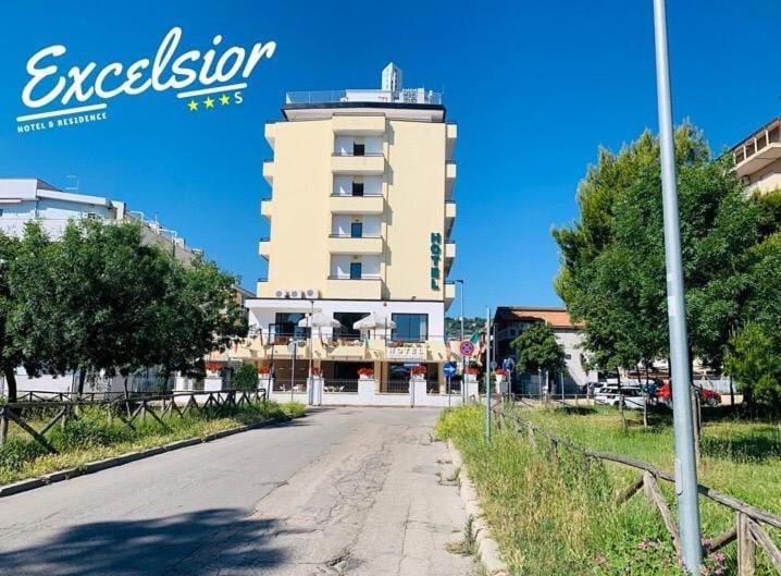 Hotel Excelsior Montesilvano Marina Exterior foto